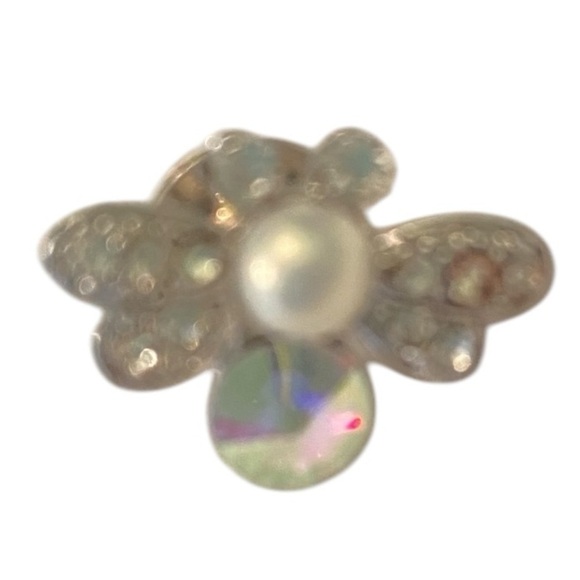 Butterfly Figural mini tie pin faux pearl clear crystals silver tone 1/2 inch - Picture 4 of 8